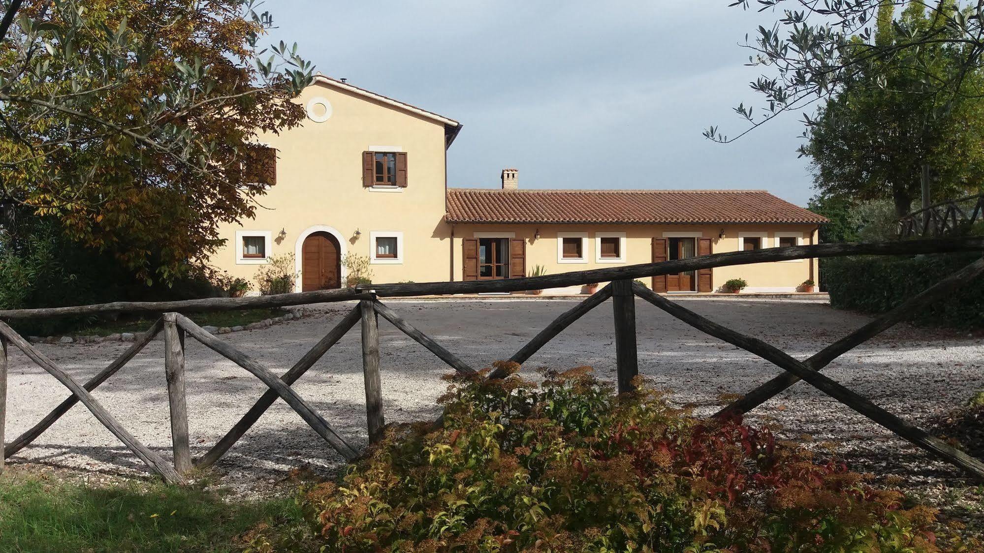 Tenuta Colverano มอนเตฟัลโก ภายนอก รูปภาพ